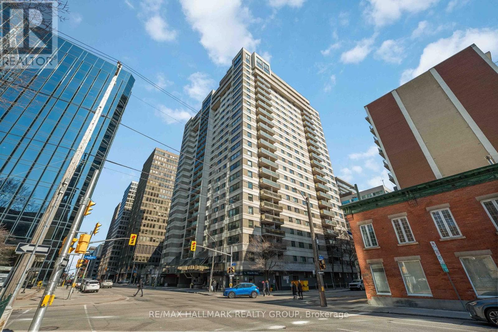 1602 - 199 KENT STREET — photo 1