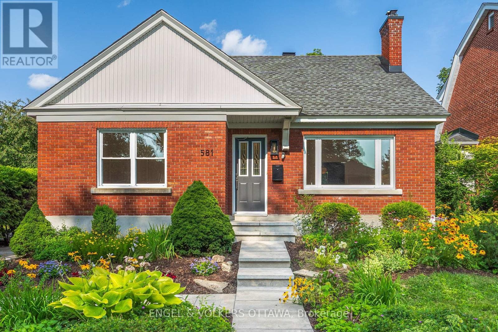 581 WINDERMERE AVENUE — photo 1