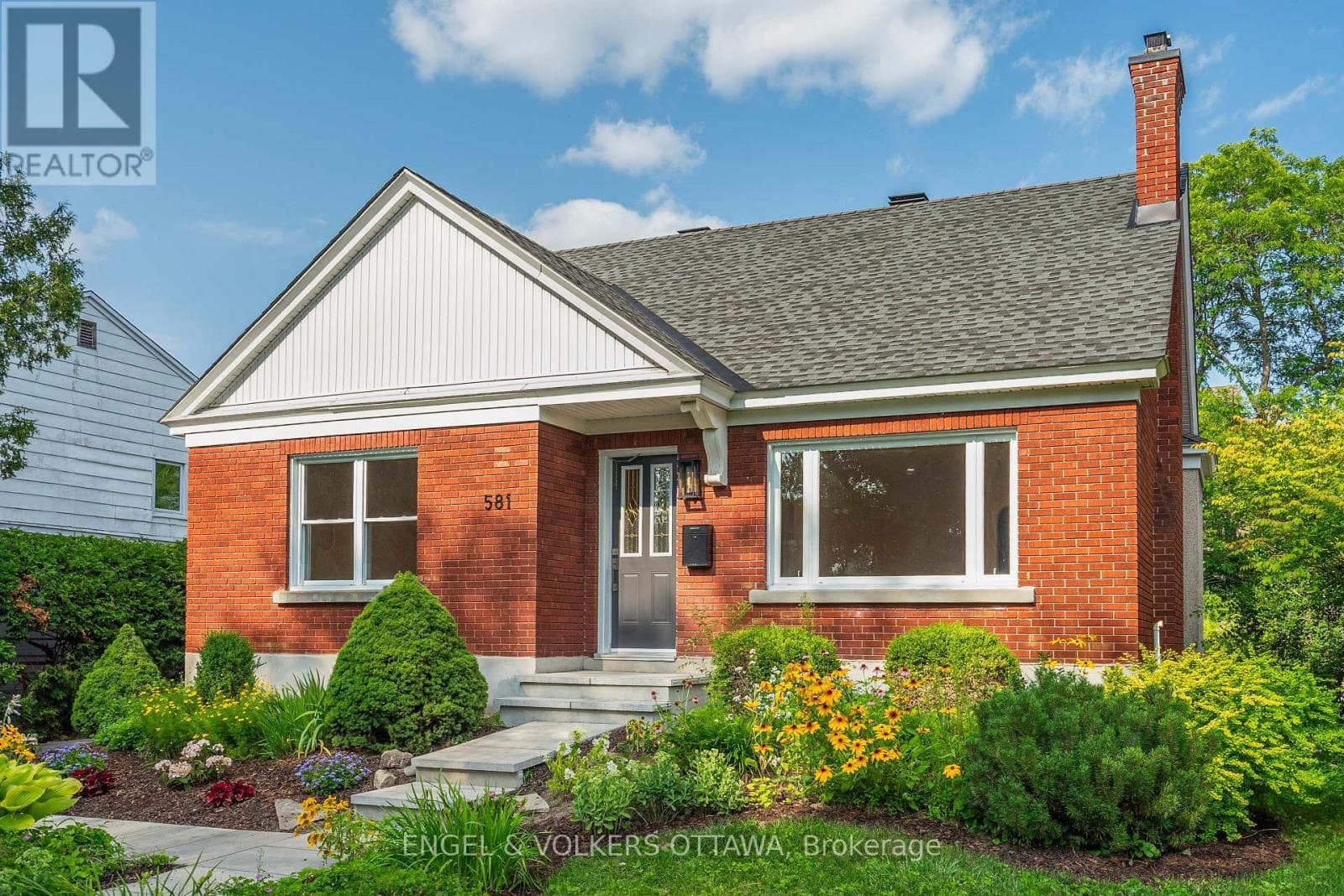 581 WINDERMERE AVENUE — photo 2