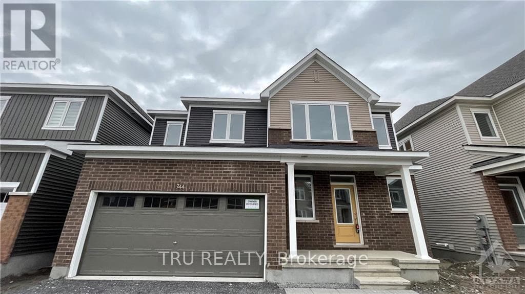 744 EMINENCE STREET — photo 1