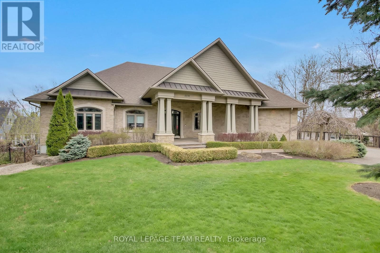 5591 MANOTICK MAIN STREET — photo 2