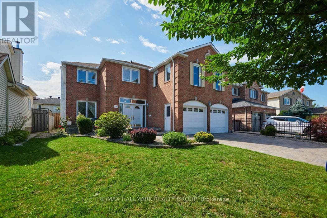 1687 ORFORD CRESCENT — photo 2