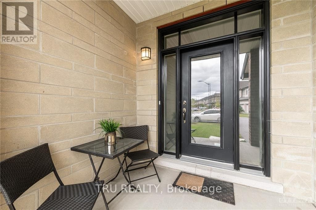 347 ARDMORE STREET — photo 2