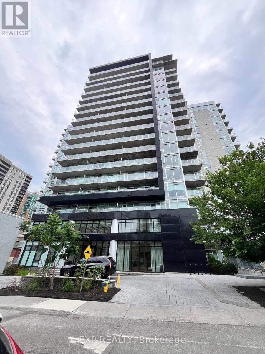 212 - 255 BAY STREET