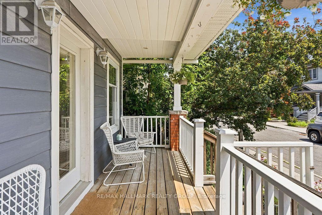 23 NEWTON STREET — photo 2