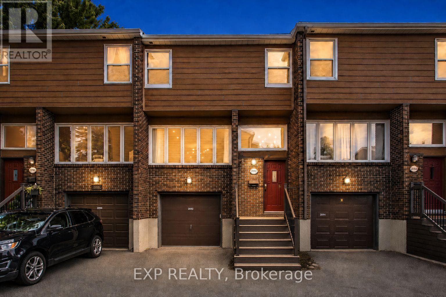 2092 ERIC CRESCENT — photo 1