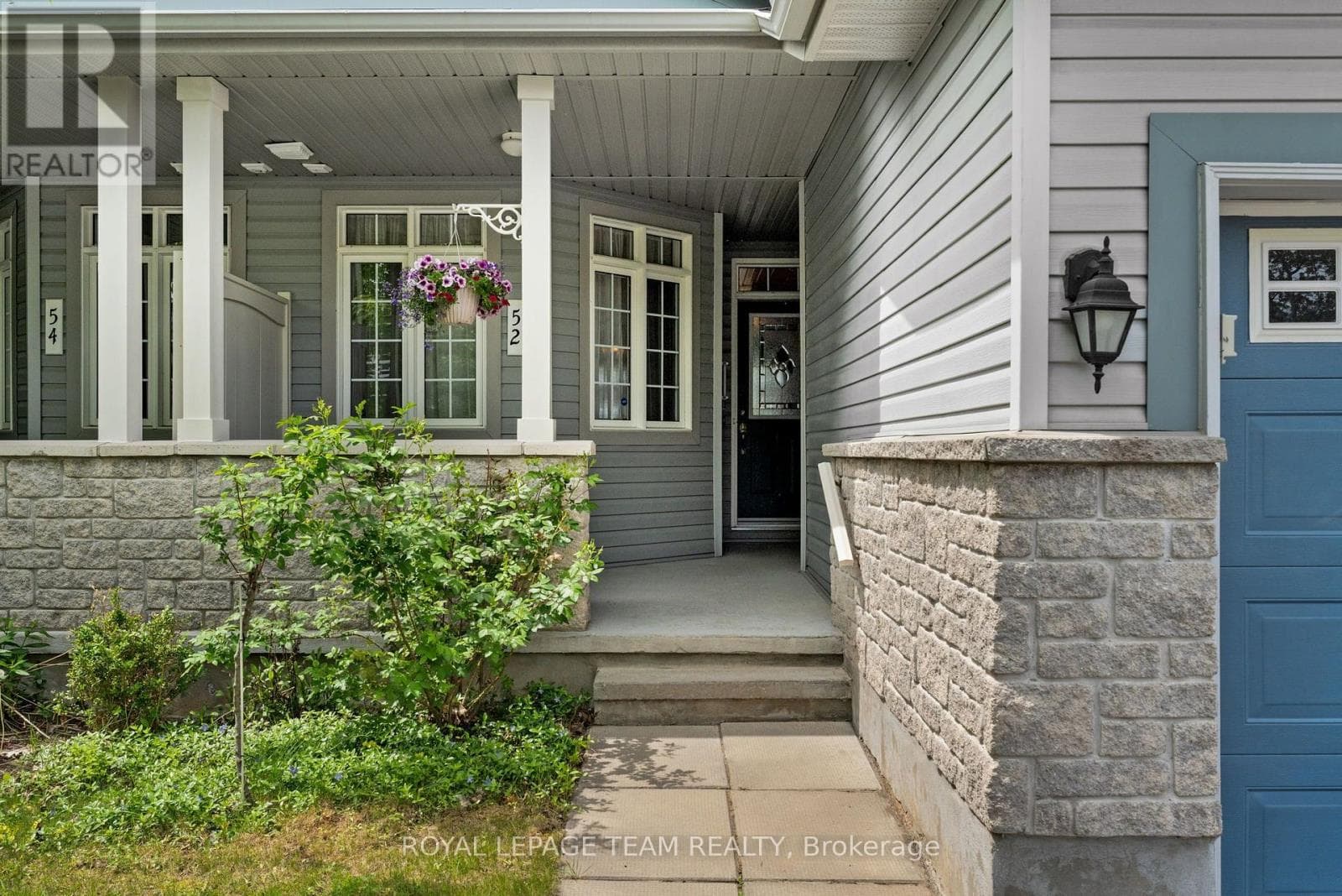 52 VILLAGE WALK PRIVATE — photo 4