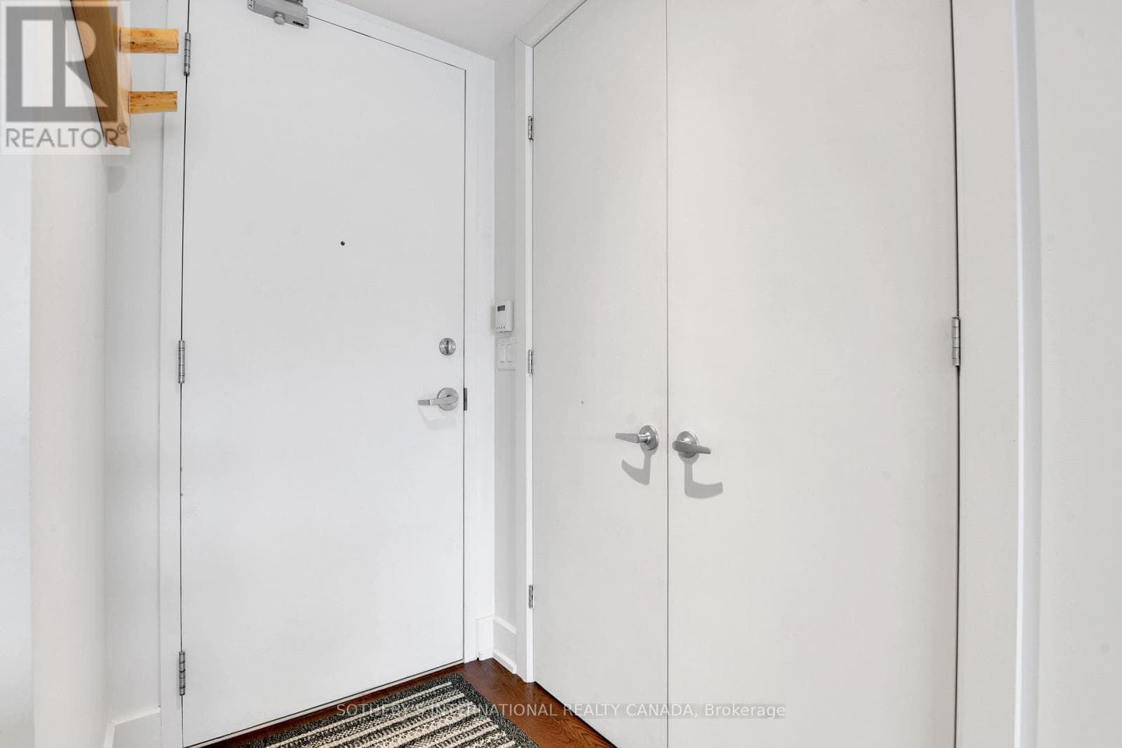 314 - 7 MARQUETTE AVENUE — photo 4