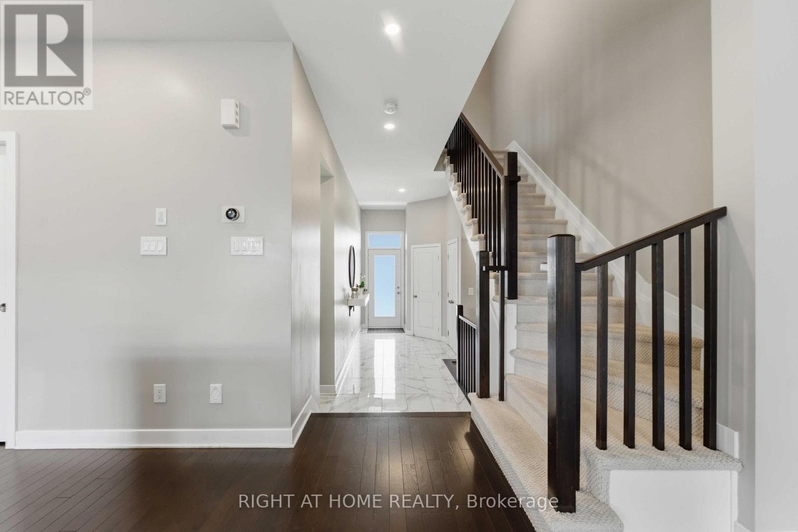 424 MARKDALE TERRACE S — photo 3