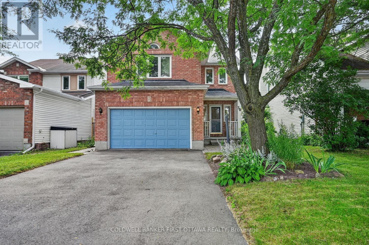30 RIDEAUCREST DRIVE — photo 2