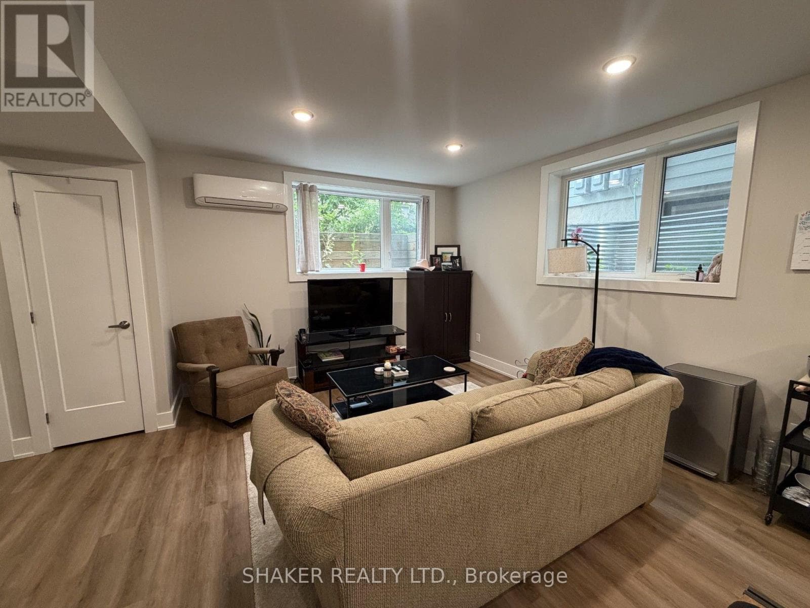 B - 304 ELMGROVE AVENUE — photo 4