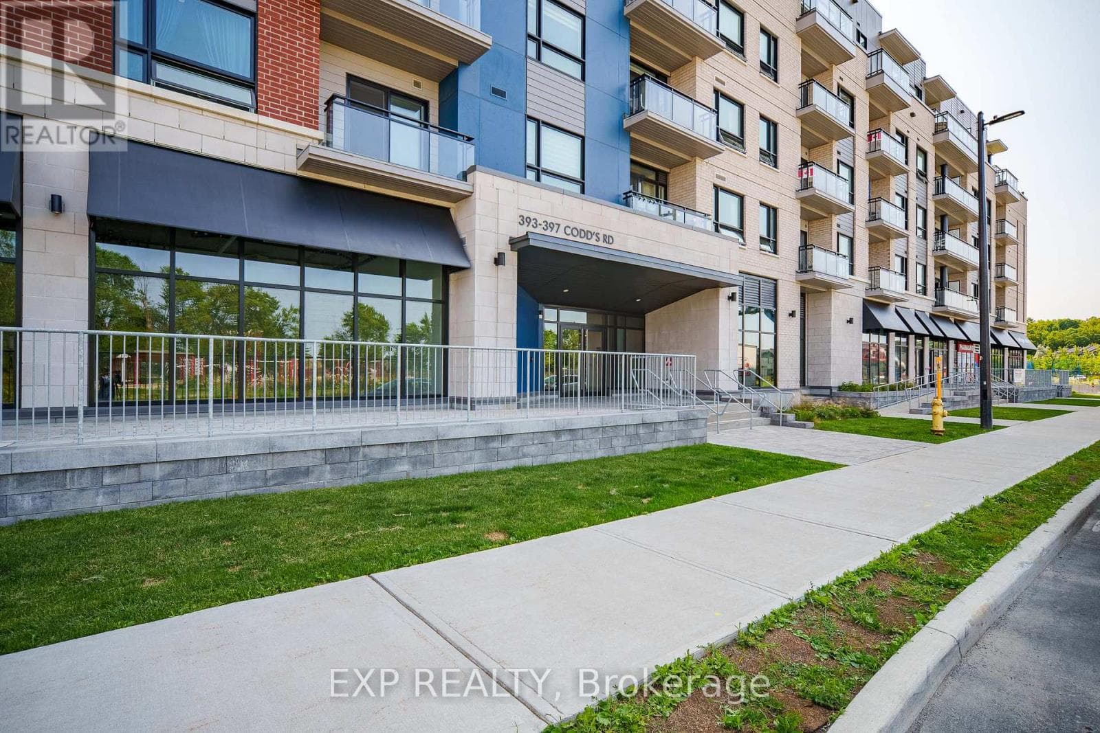 202 - 397 CODDS ROAD — photo 2