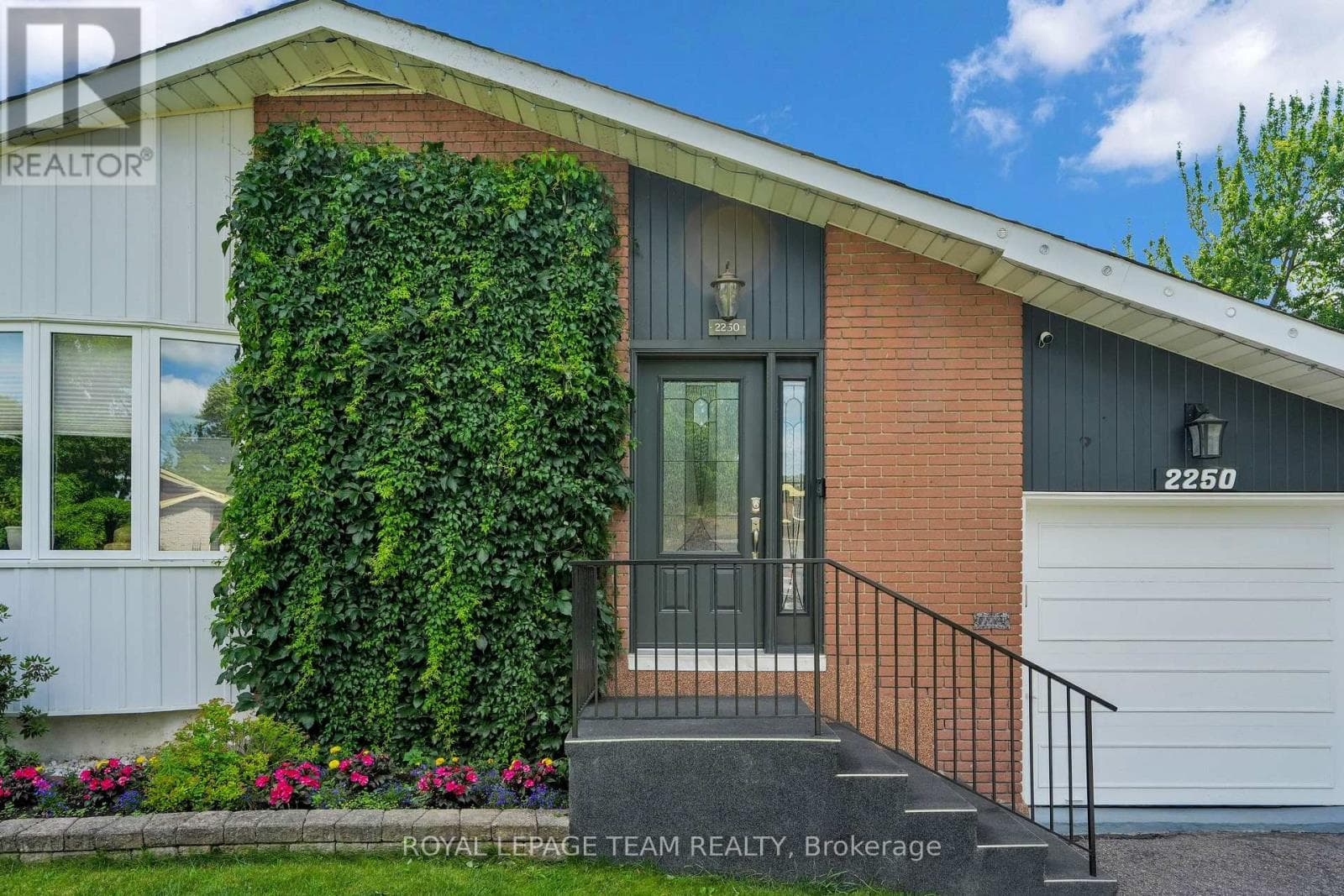 2250 URBANDALE DRIVE — photo 3