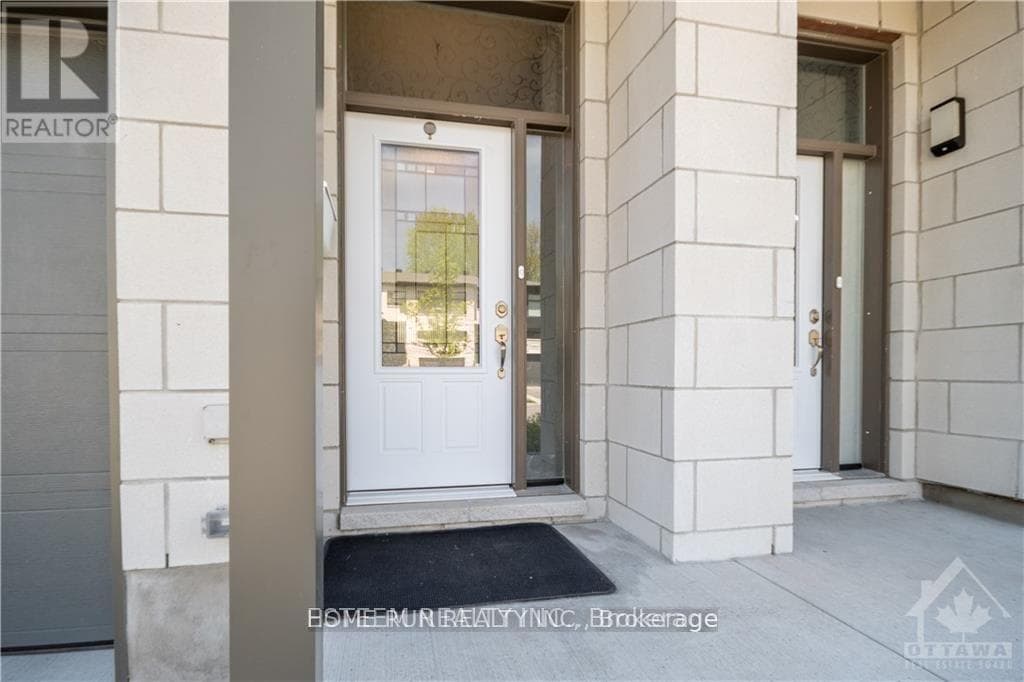 560 MUTUAL STREET — photo 2